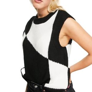 Topshop Argyle Sweater Vest in Black